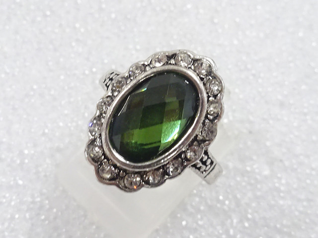 JAPANESE KIMONO / ANTIQUE COLORED STONE RING (SIZE 12.5)